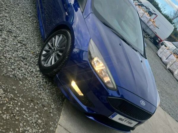 Ford Focus Hatchback, Diesel, 2018, Blue
