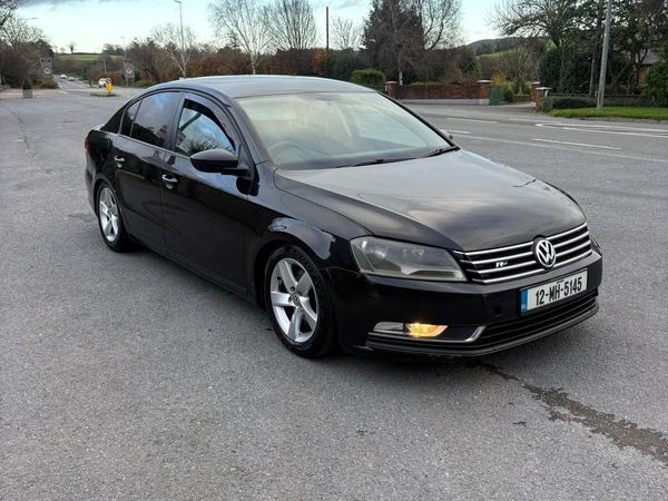 Volkswagen Passat Saloon, Diesel, 2012, Black