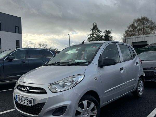 Hyundai i10 Hatchback, Petrol, 2013, Silver