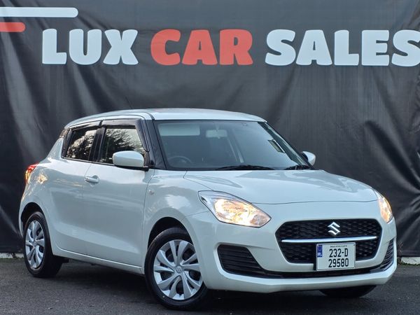 Suzuki Swift Hatchback, Petrol, 2023, White
