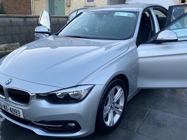 BMW 3-Series Saloon, Petrol Plug-in Hybrid, 2016, Silver