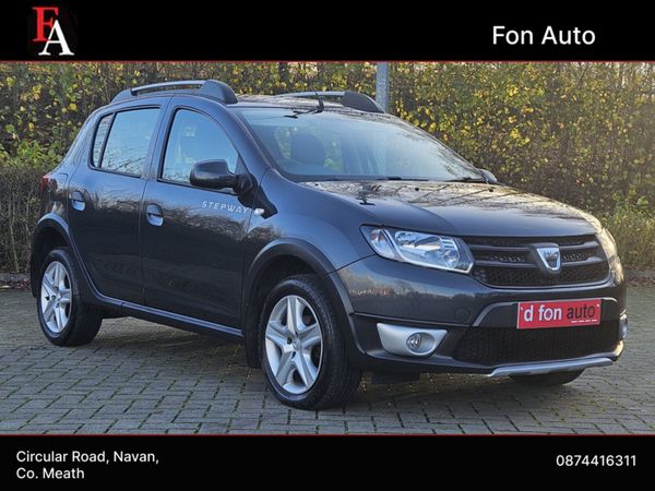 Dacia Sandero Stepway Hatchback, Diesel, 2016, Grey