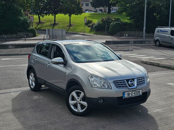 Nissan Qashqai Hatchback, Diesel, 2010, Silver