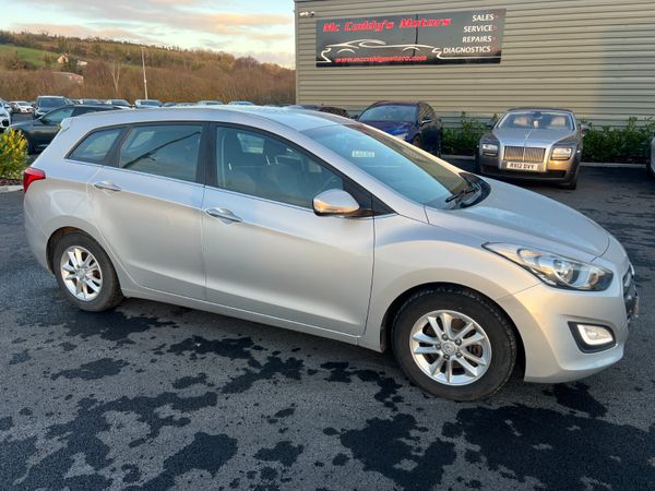 Hyundai i30 Estate, Diesel, 2015, Silver