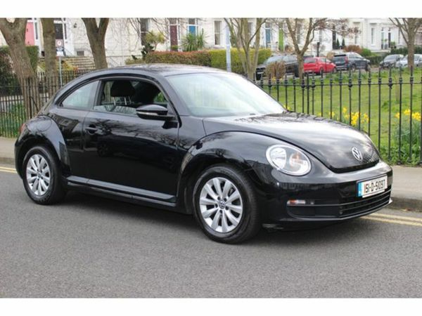 Volkswagen Beetle Hatchback, Petrol, 2015, Black