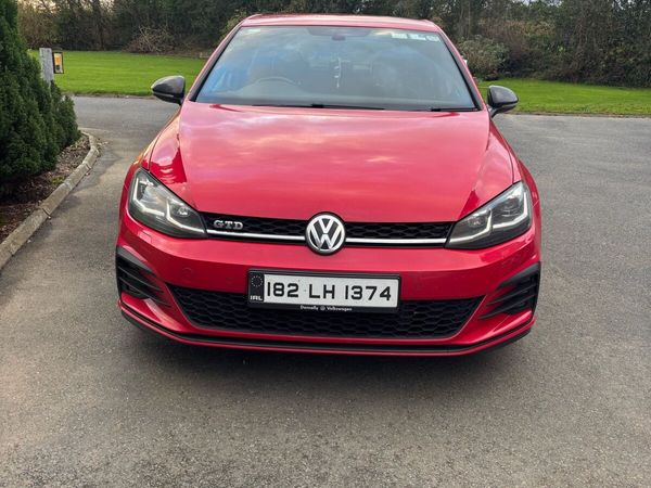 Volkswagen Golf Hatchback, Diesel, 2018, Red