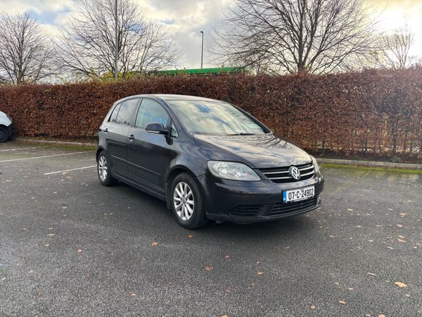 Volkswagen Golf Hatchback, Petrol, 2007, Black