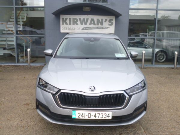 Skoda Octavia Saloon, Diesel, 2024, Grey
