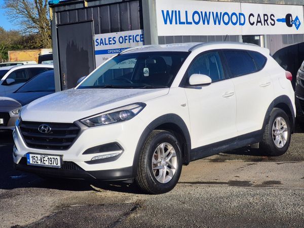 Hyundai Tucson SUV, Diesel, 2015, White