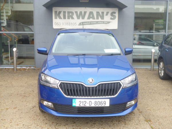 Skoda Fabia Hatchback, Petrol, 2021, Blue