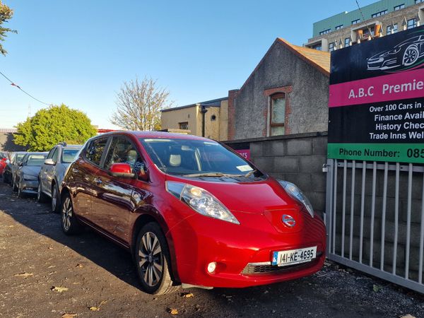 Nissan Leaf Hatchback, Electric, 2014, Red