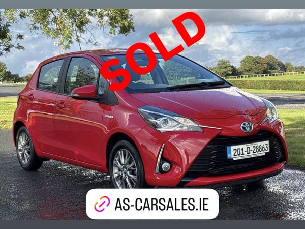 Toyota Yaris Hatchback, Petrol Hybrid, 2020, Red