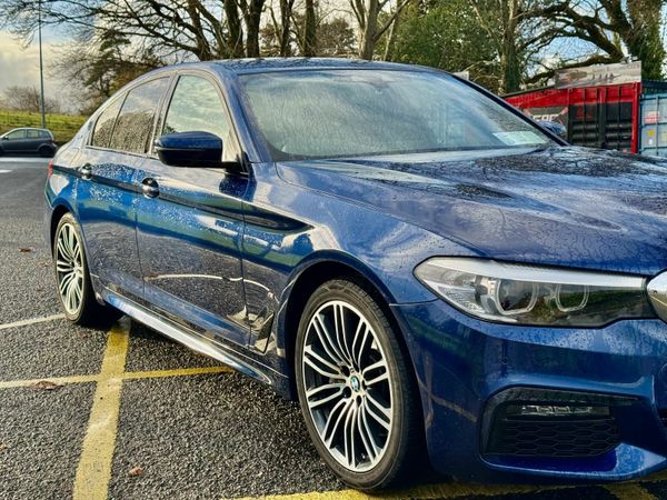 BMW 5-Series Saloon, Petrol Plug-in Hybrid, 2019, Blue