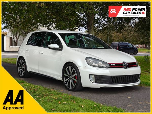 Volkswagen Golf Hatchback, Petrol, 2011, White