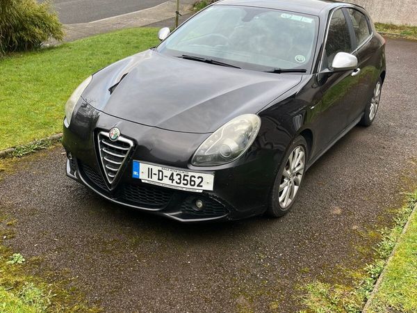 Alfa Romeo Giulietta Hatchback, Diesel, 2011, Black
