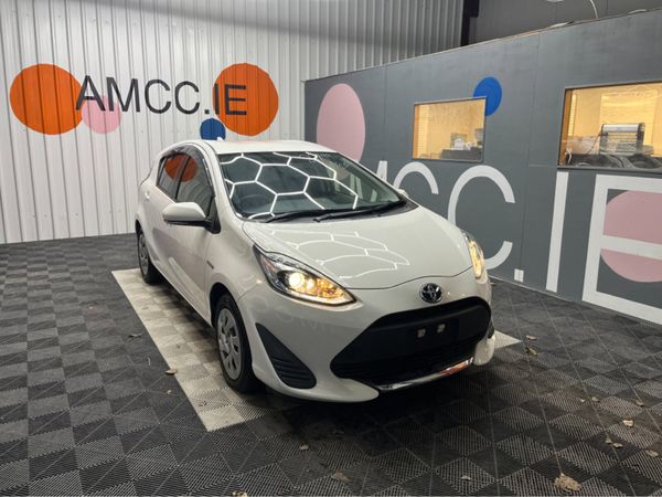 Toyota Aqua Hatchback, Petrol, 2020, White