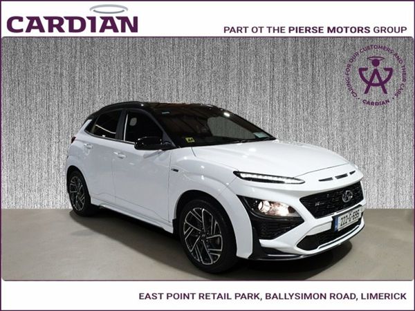 Hyundai KONA MPV, Petrol, 2022, White