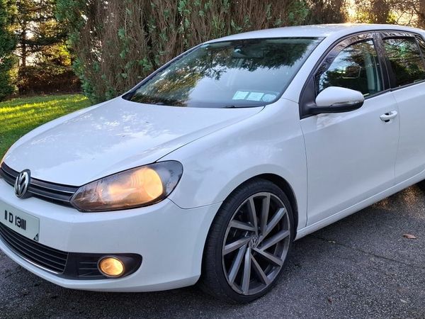 Volkswagen Golf Hatchback, Diesel, 2011, White