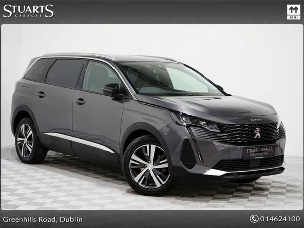 Peugeot 5008 MPV, Petrol, 2022, Grey