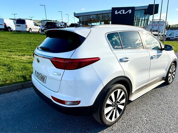 Kia Sportage SUV, Diesel, 2017, White