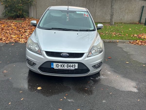 Ford Focus Hatchback, Diesel, 2010, Silver