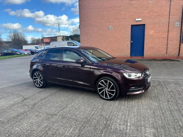Audi A3 Hatchback, Diesel, 2015, Red