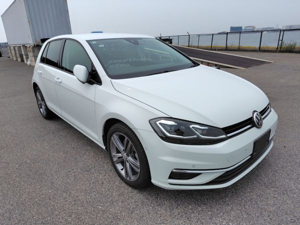 Volkswagen Golf Hatchback, Diesel, 2020, White