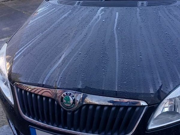 Skoda Fabia Hatchback, Petrol, 2012, Black