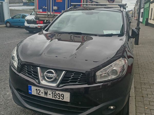 Nissan Qashqai Hatchback, Diesel, 2012, Black