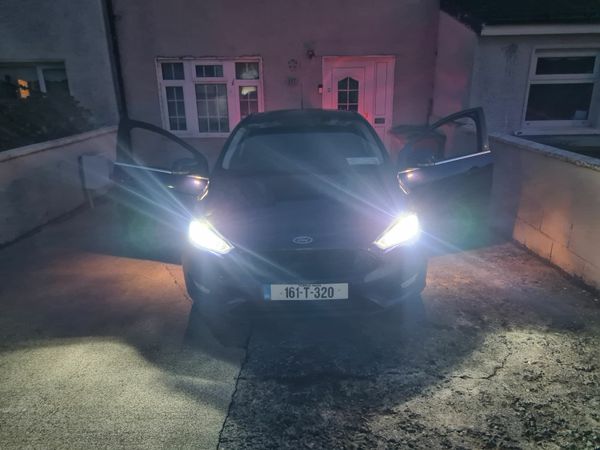 Ford Focus Hatchback, Diesel, 2016, Blue