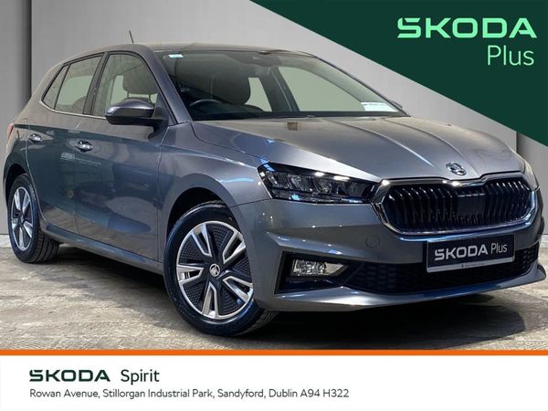 Skoda Fabia Hatchback, Petrol, 2022, Grey