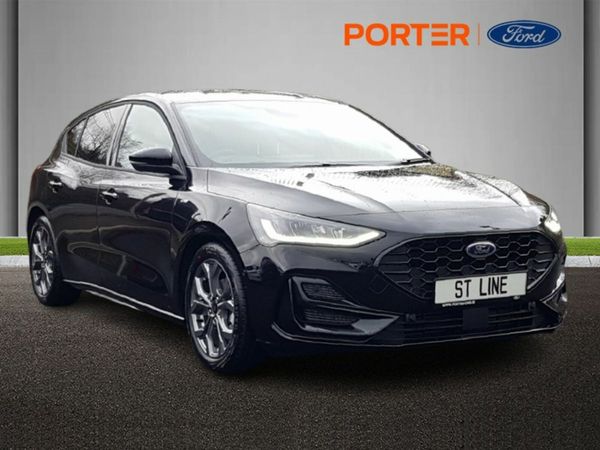 Ford Focus Hatchback, Petrol, 2026, Black