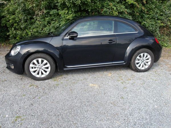 Volkswagen Beetle Hatchback, Diesel, 2014, Black
