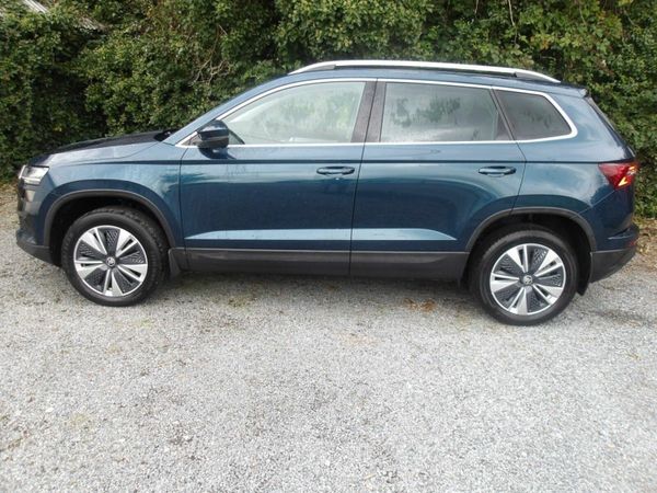 Skoda Karoq SUV, Diesel, 2023, Blue