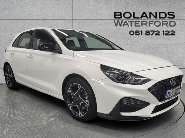 Hyundai i30 Hatchback, Petrol, 2023, White