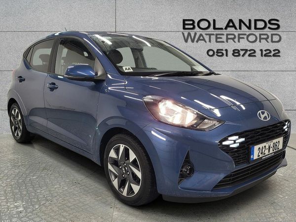Hyundai i10 Hatchback, Petrol, 2024, Blue