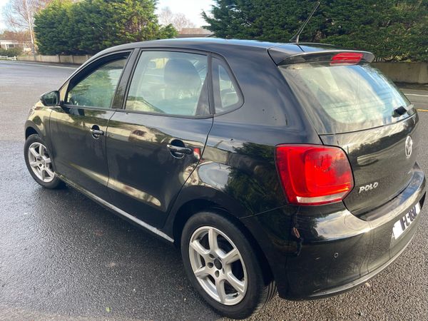 Volkswagen Polo Hatchback, Diesel, 2011, Black