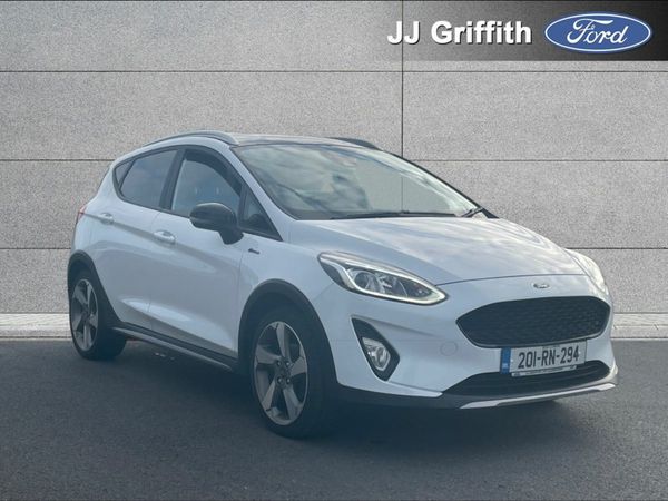Ford Fiesta Hatchback, Petrol, 2020, White