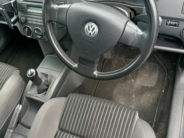 Volkswagen Polo Hatchback, Petrol, 2007, Blue