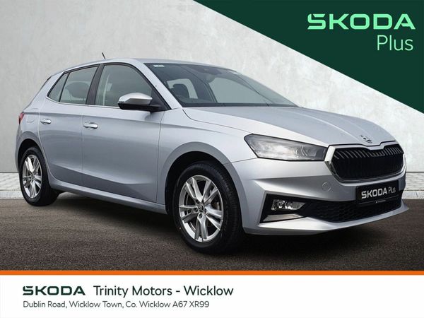 Skoda Fabia Hatchback, Petrol, 2023, Silver