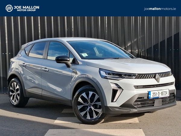 Renault Captur Hatchback, Petrol, 2025, Grey