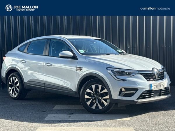 Renault Arkana Hatchback, Petrol, 2023, White