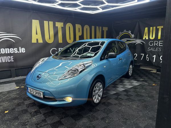 Nissan Leaf Hatchback, Electric, 2016, Blue