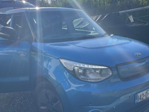 Kia Soul Hatchback, Electric, 2014, Blue