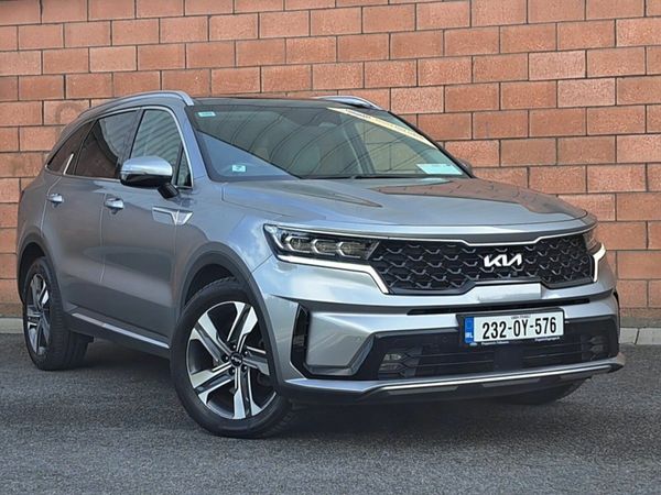 Kia Sorento SUV, Diesel, 2023, Grey
