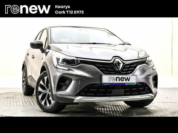 Renault Captur SUV, Petrol, 2022, Grey