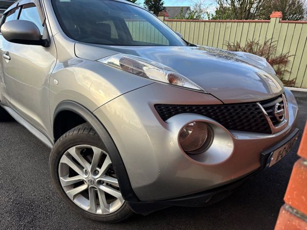 Nissan Juke SUV, Diesel, 2011, Silver