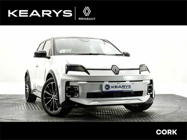 Renault 5 Hatchback, Electric, 2025, White