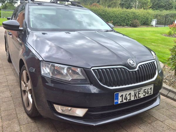 Skoda Octavia Estate, Diesel, 2014, Black