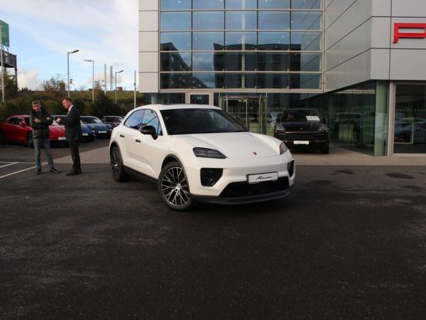 Porsche Macan SUV, Electric, 2025, White